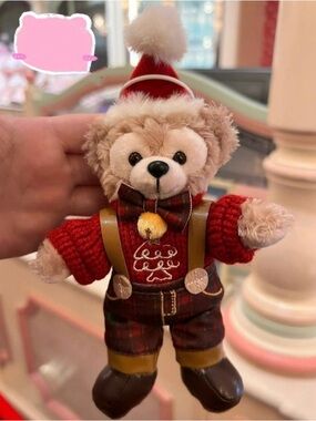 Disney authentic Duffy plush keychain